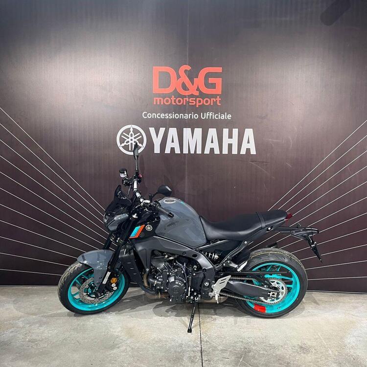 Yamaha MT-09 (2021 - 23) (4)