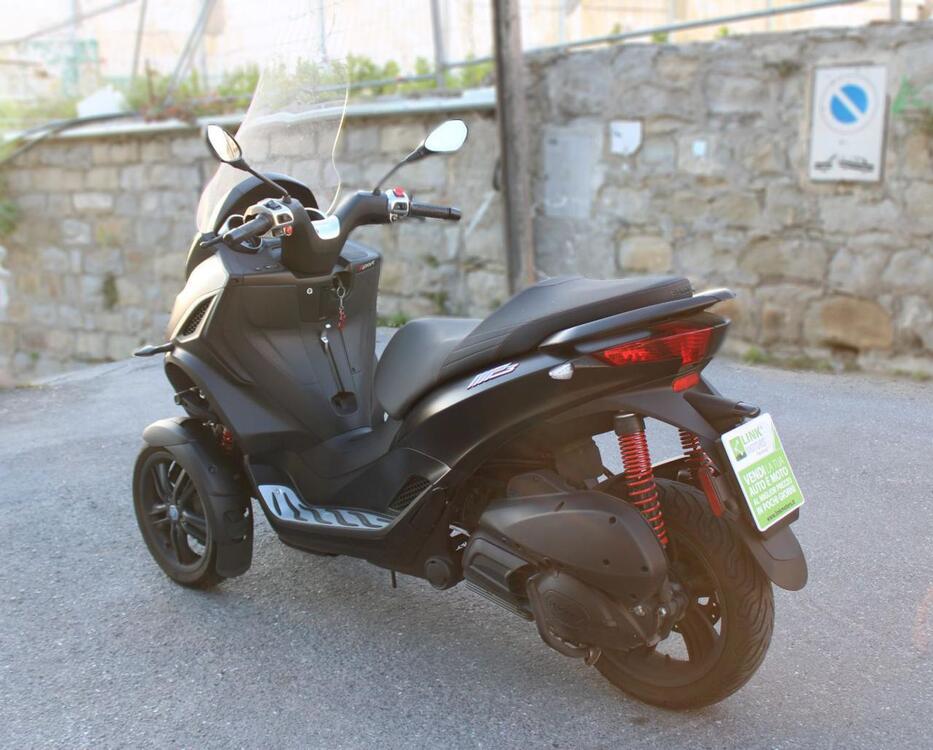 Piaggio MP3 300 Sport ABS Hpe (2021 - 24) (4)