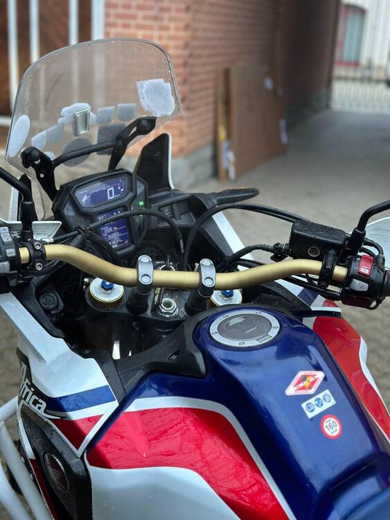 Honda Africa Twin CRF 1000L ABS Travel Edition (2016 - 17) (5)