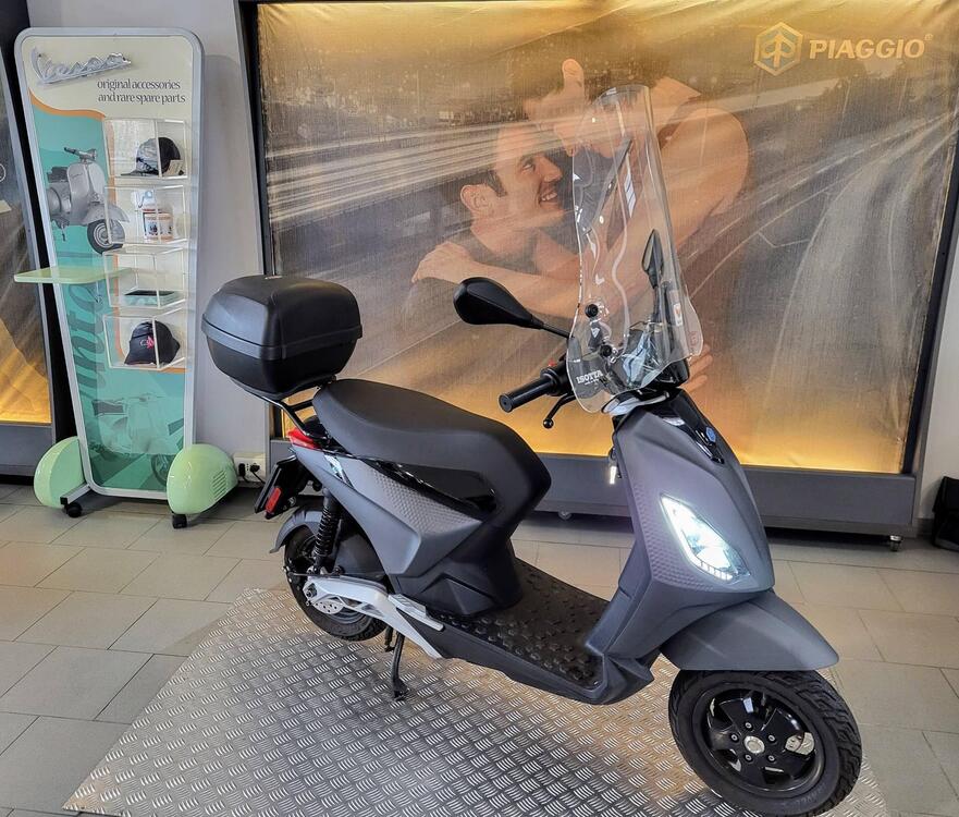 Piaggio 1 Active (2022 - 24) (3)