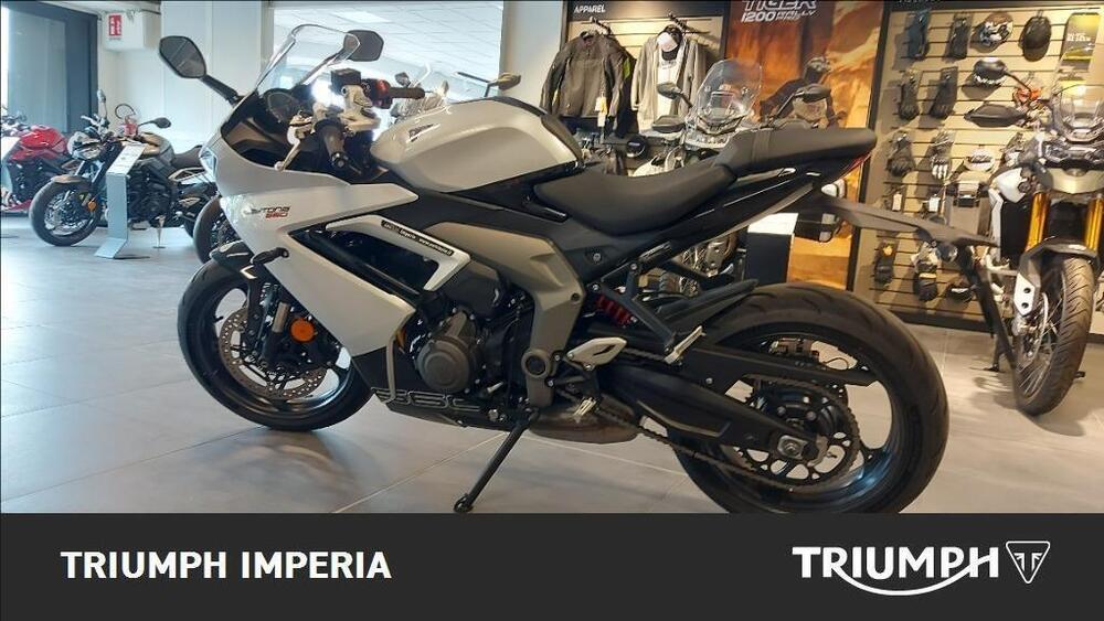 Triumph Daytona 660 (2024 - 25) (3)