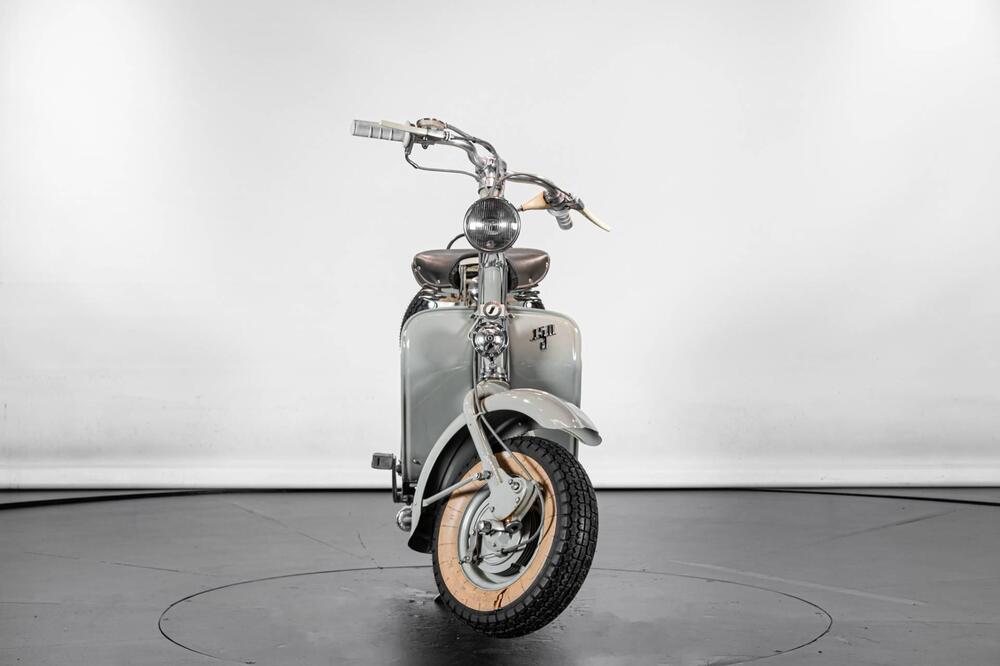 Innocenti LAMBRETTA 150 D (3)