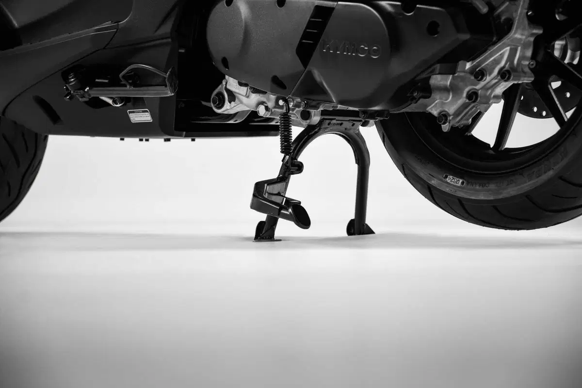 Kymco Skytown 125 MY25, scooter da città che guarda al futuro [GALLERY] (38)
