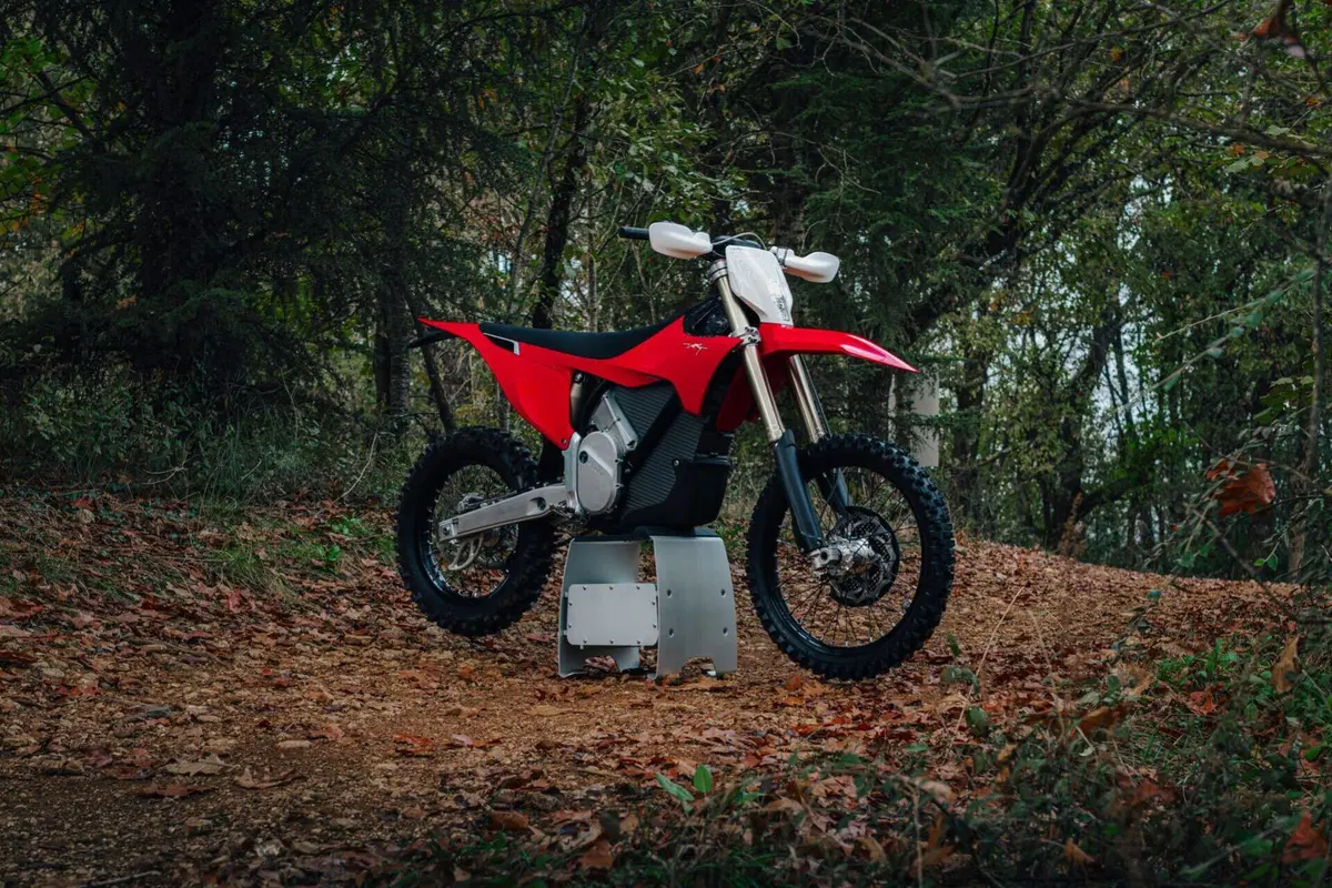 Stark Future presenta la Stark Varg EX: la moto da enduro elettrica