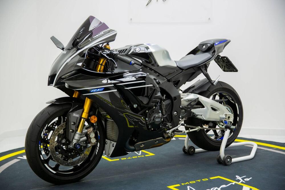 Yamaha YZF R1M (2020 - 24) (3)