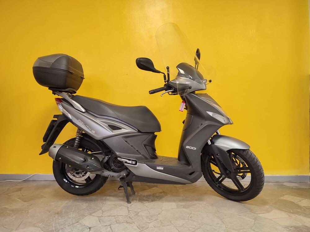 Kymco Agility 200i R16 + (2014 - 17) (3)