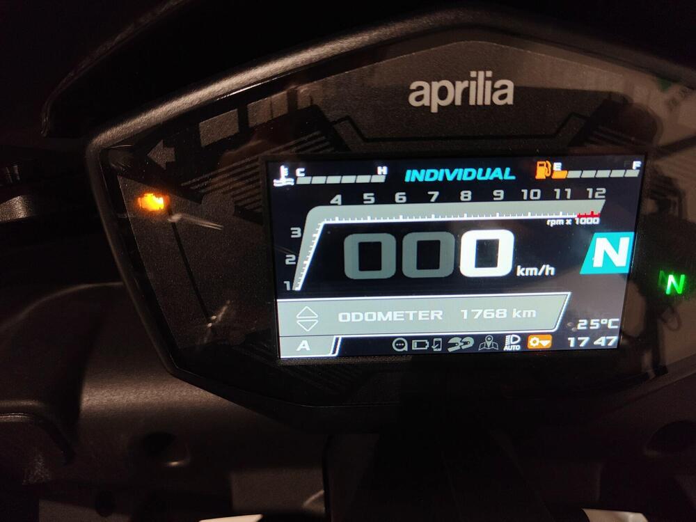 Aprilia Tuono 660 Factory (2022 - 24) (4)