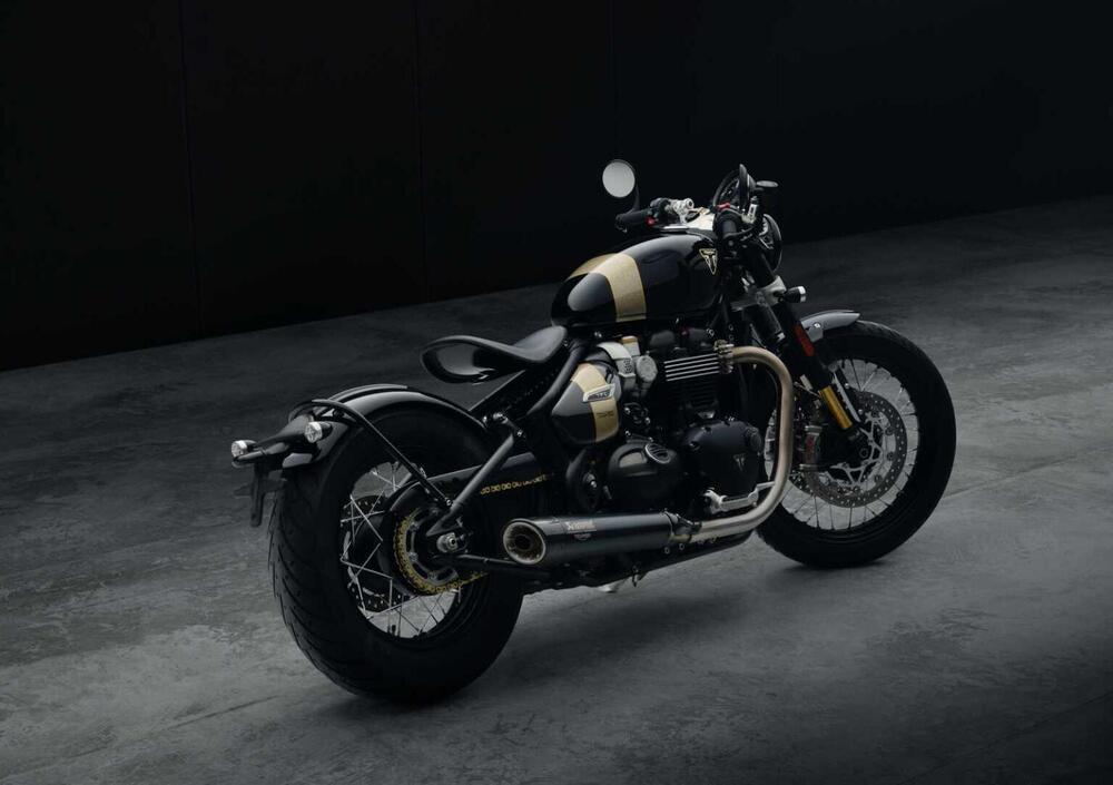 Triumph Bonneville Bobber TFC (2025) (3)