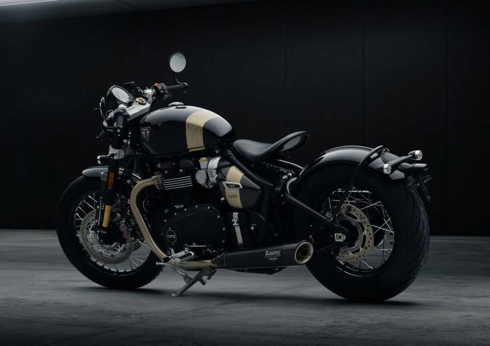 Triumph Bonneville Bobber TFC (2025) (5)