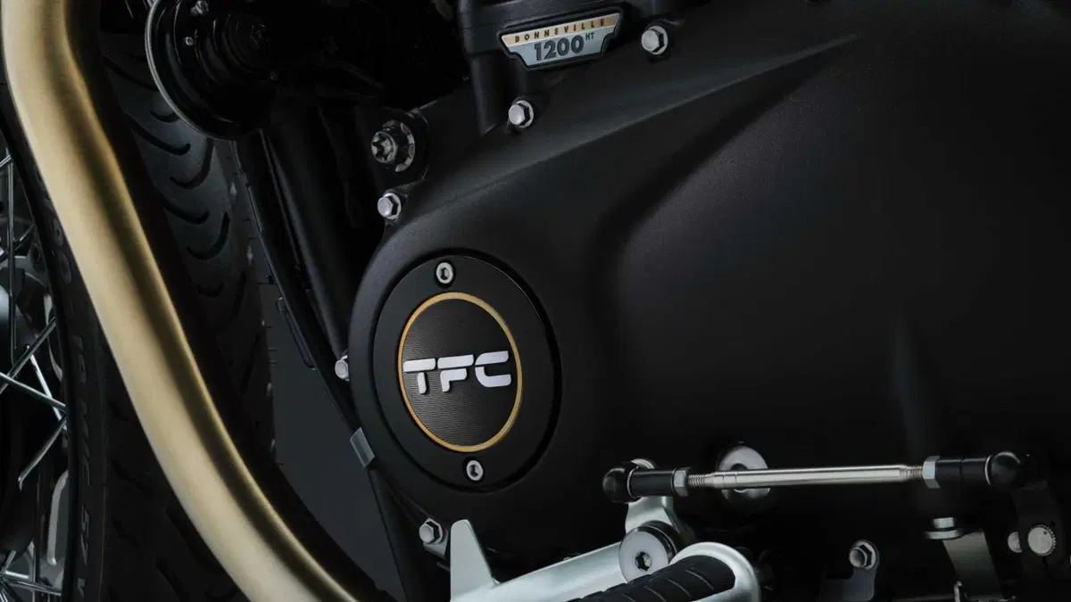 Triumph Bonneville Bobber 1200 Bonneville Bobber TFC (2025) (7)