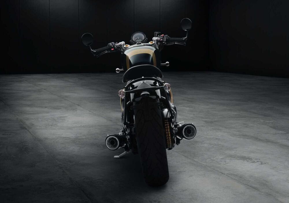 Triumph Bonneville Bobber TFC (2025) (4)