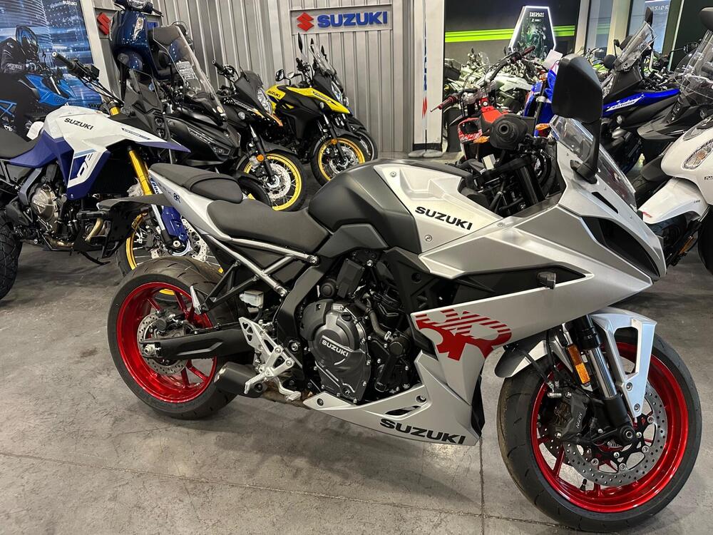 Suzuki GSX-8R (2024) (2)