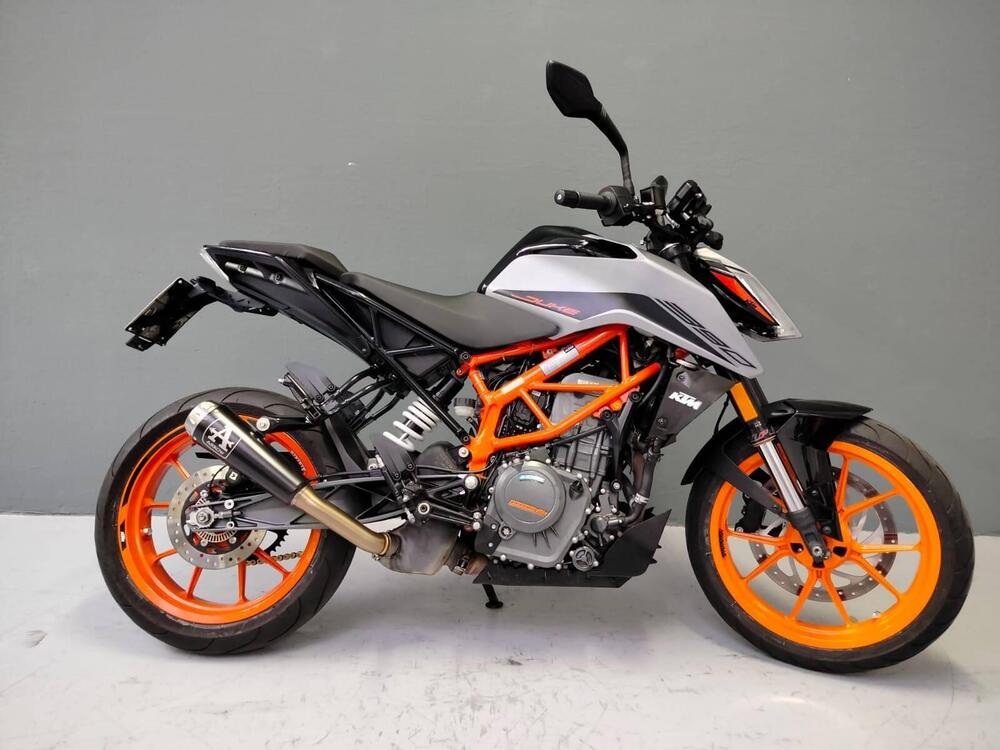 KTM 390 Duke (2021 - 23) (2)