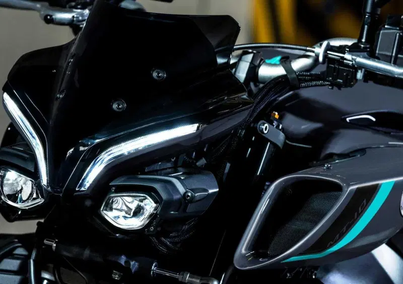 Yamaha MT-10 MT-10 (2022 - 26) (9)