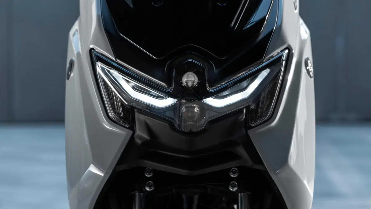 Yamaha N-Max 125 N-Max 125 Tech Max (2025 - 26) (9)
