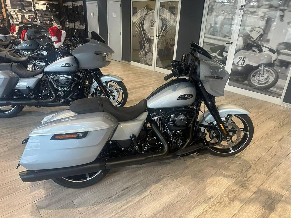 Harley-Davidson Street Glide (2024)