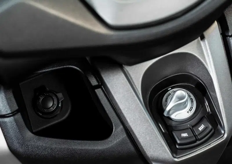 Yamaha N-Max 155 N-Max 155 (2022 - 25) (14)