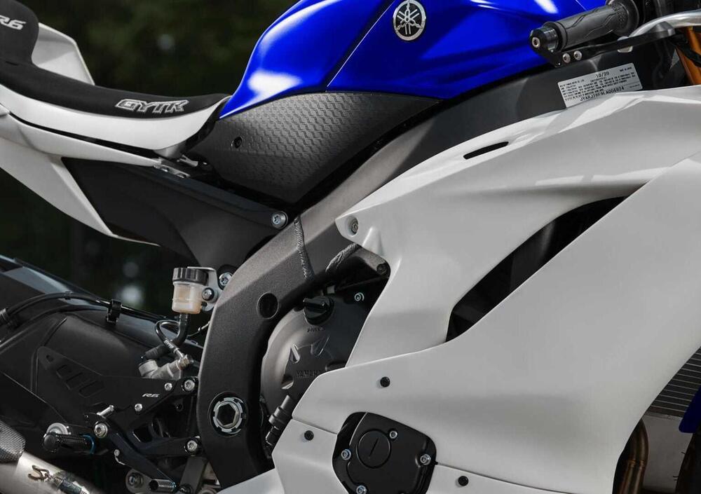 Yamaha YZF R6 GYTR (2022 - 25) (5)