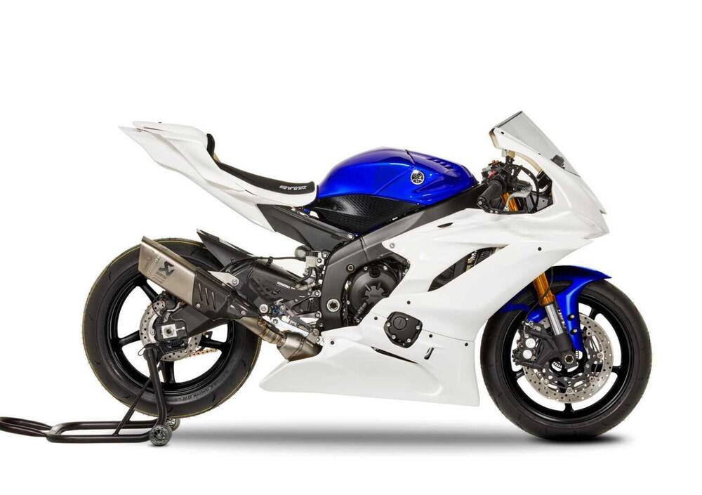 Yamaha YZF R6 GYTR (2022 - 25) (2)