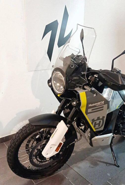 Husqvarna Norden 901 (2022 - 25)