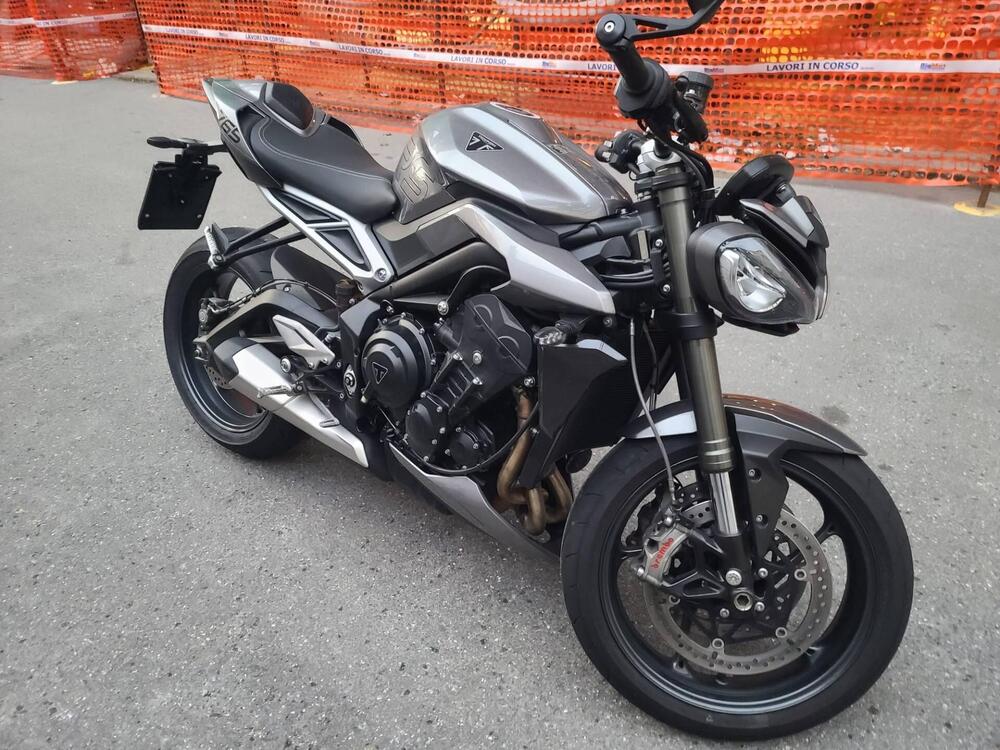 Triumph Street Triple 765 RS (2023 - 24) (2)