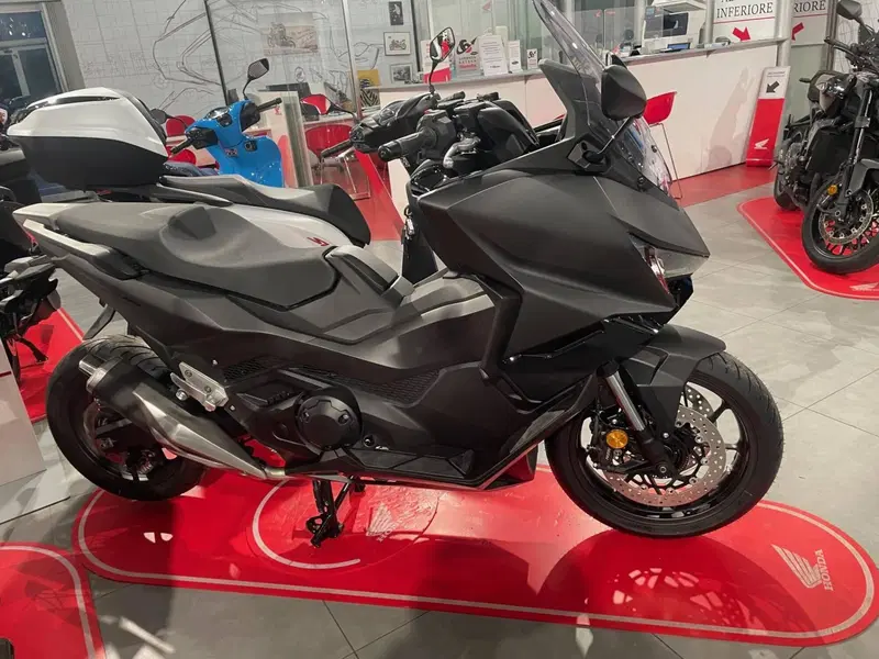 Honda Forza 750 (2025 - 26) (5)
