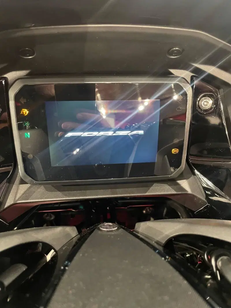 Honda Forza 750 (2025 - 26) (6)