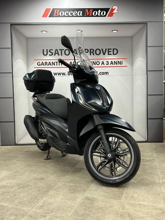 Piaggio Beverly 300 Hpe (2021) (5)