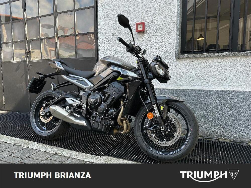 Triumph Street Triple R (2020 - 23) (2)