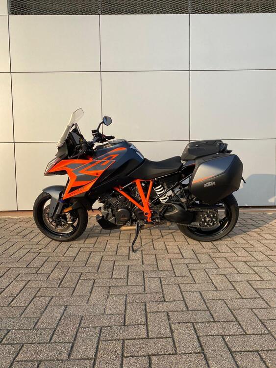 KTM 1290 Super Duke GT (2022 - 24)