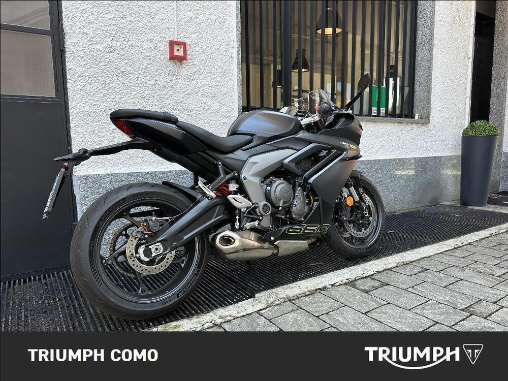 Triumph Daytona 660 (2024 - 25) (2)