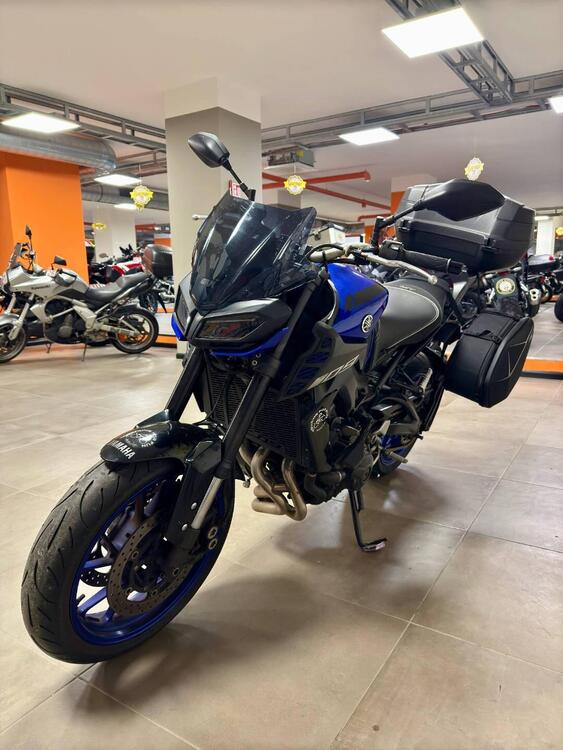 Yamaha MT-09 (2017 - 20) (3)