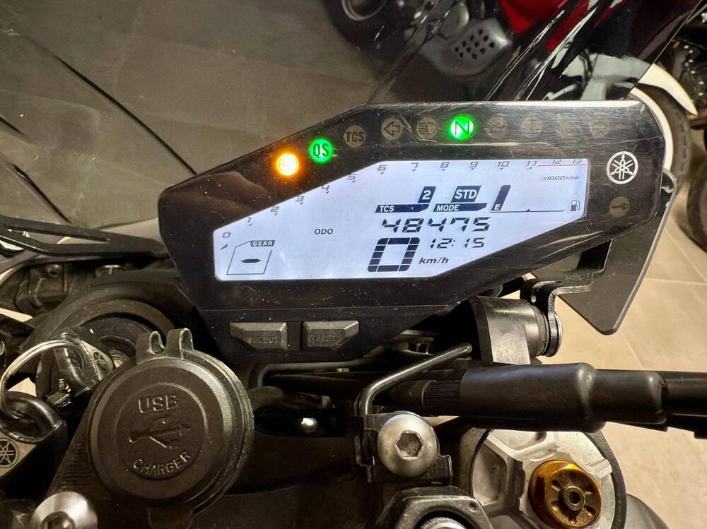 Yamaha MT-09 (2017 - 20) (5)