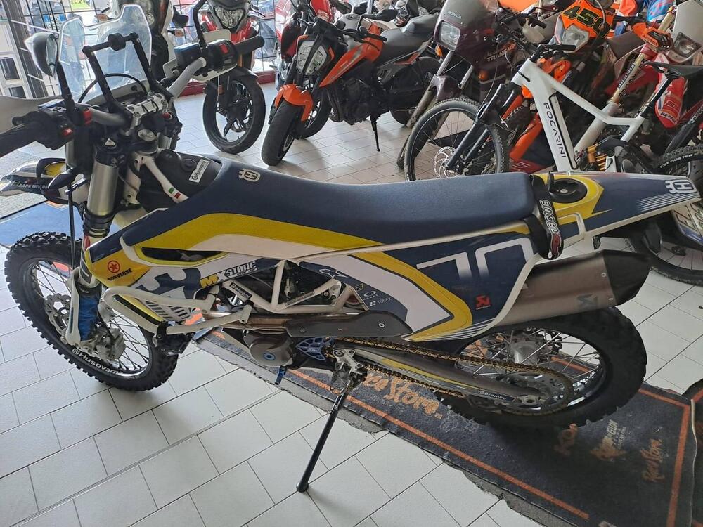 Husqvarna 701 Enduro (2017 - 19) (3)