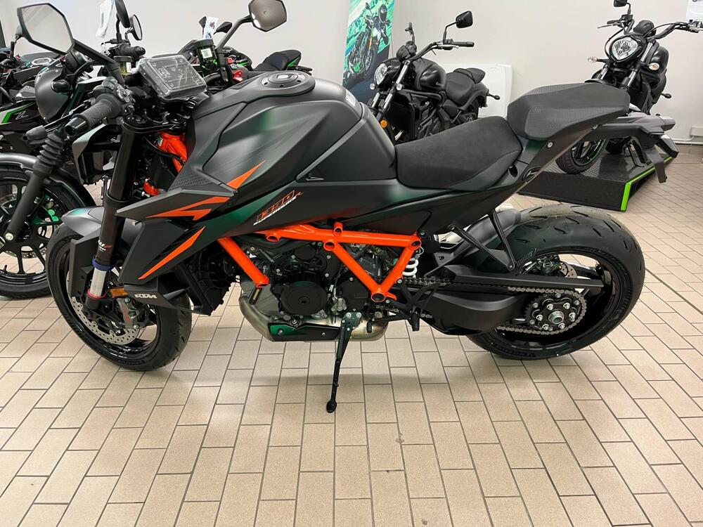 KTM 1390 Super Duke R EVO (2024)