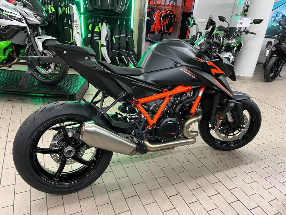 KTM 1390 Super Duke R EVO (2024) (2)