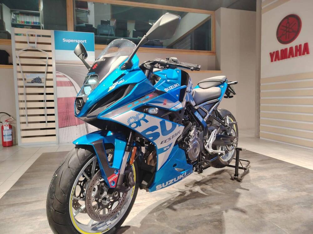 Suzuki GSX-8S (2023 - 24) (2)