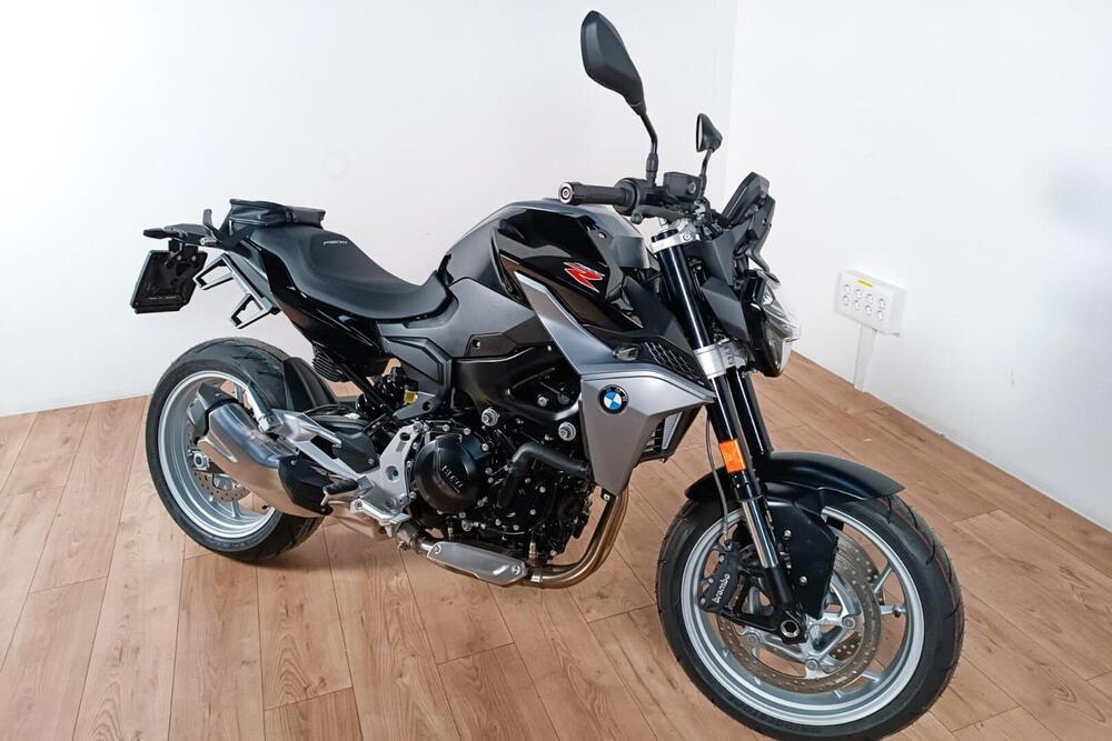 Bmw F 900 R (2025) (2)