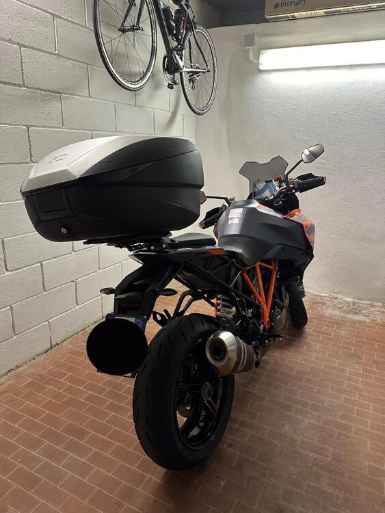 KTM 1290 Super Duke GT (2022 - 24) (3)