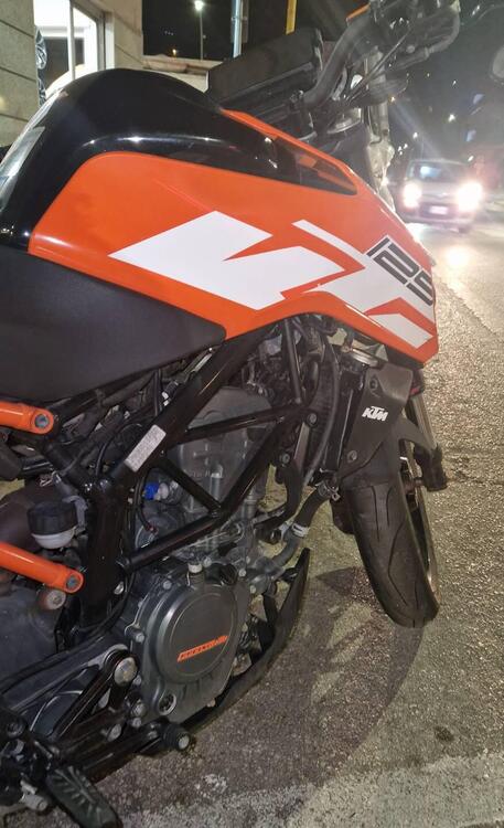 KTM Duke 125 2020 (3)