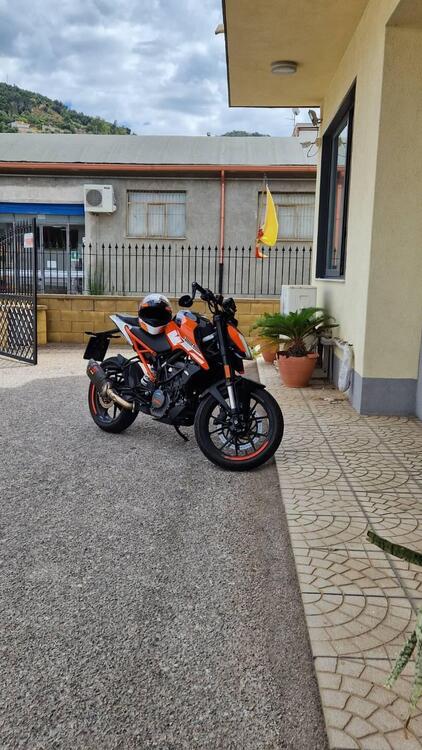 KTM Duke 125 2020 (4)