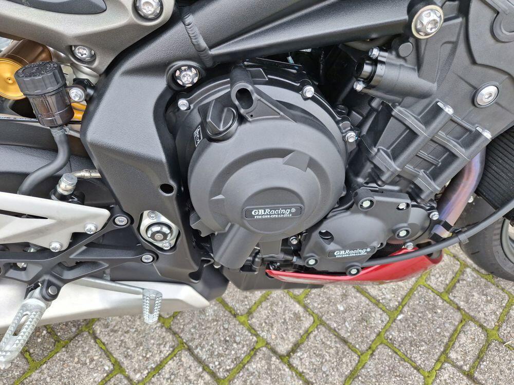 Triumph Street Triple 765 RS (2023 - 24) (4)