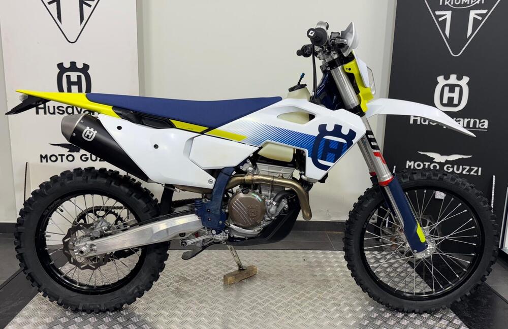 Husqvarna FE 250 (2024) (2)