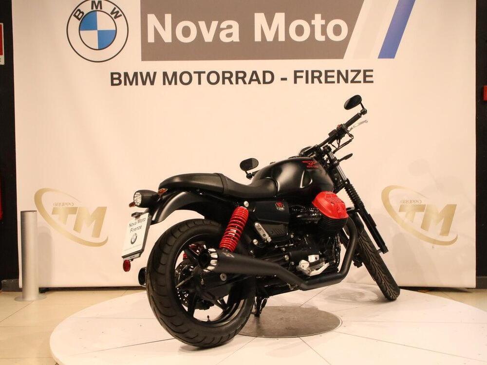 Moto Guzzi V7 850 Stone Special Abs (2021) (5)