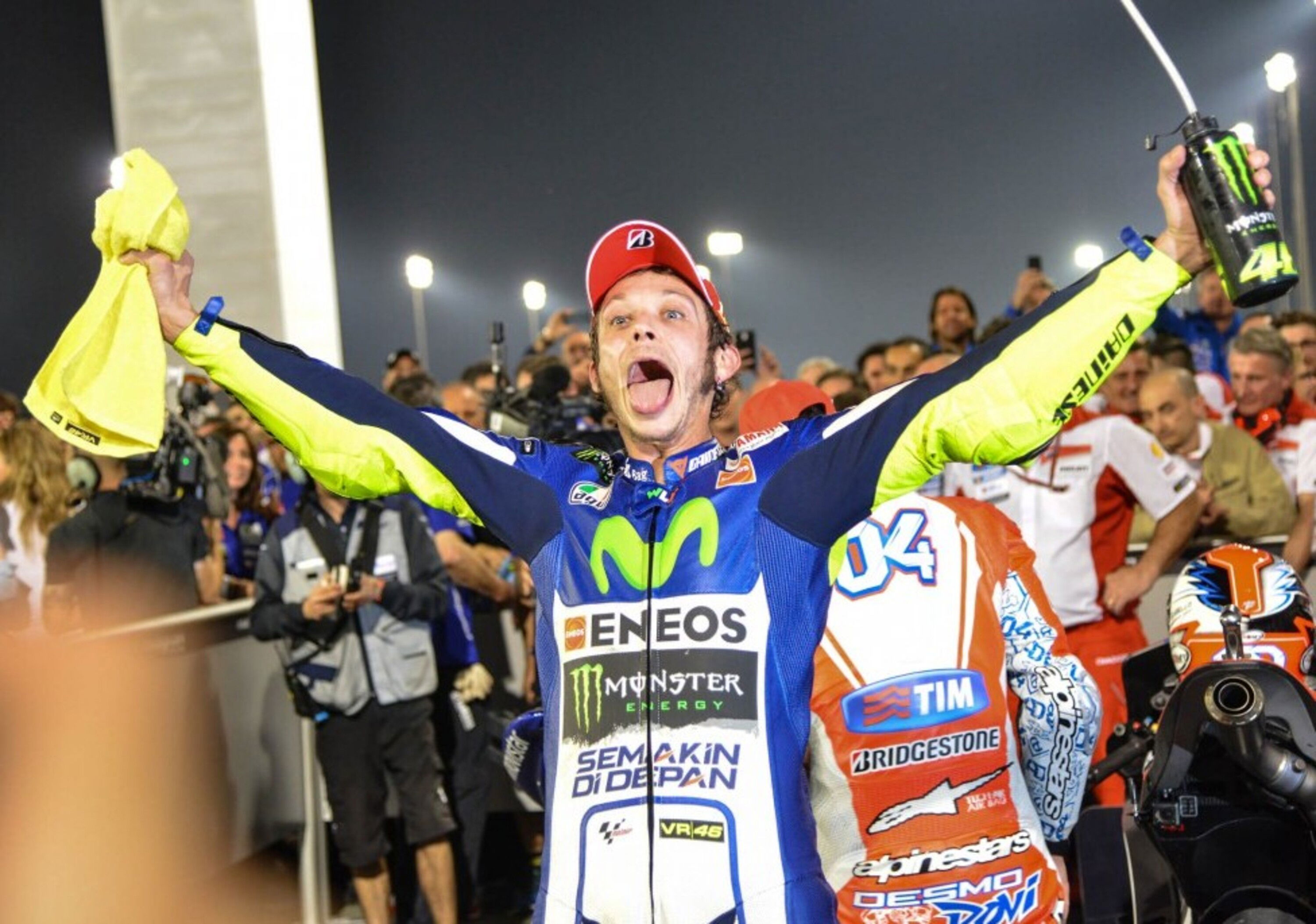 Rossi vince il GP del Qatar davanti a Dovizioso