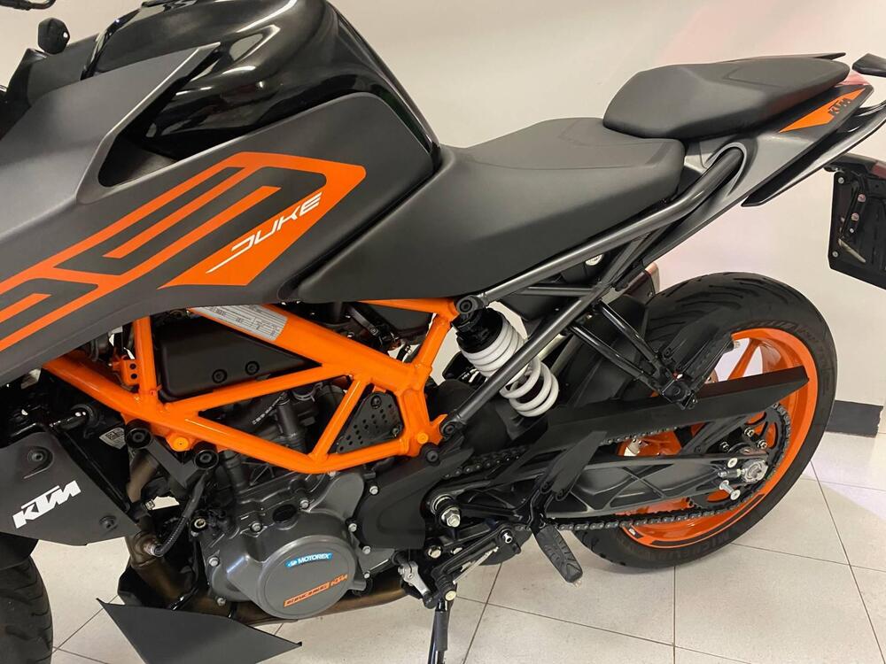 KTM 125 Duke (2021 - 23) (5)