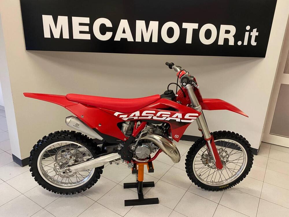 GASGAS MC 125 (2023) (2)