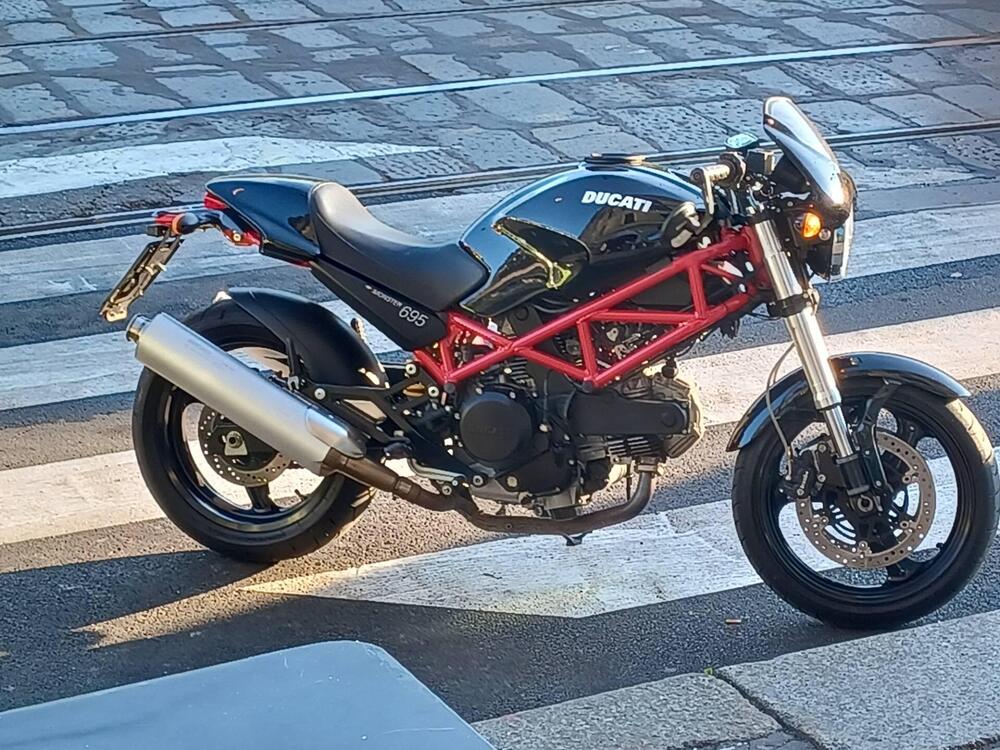 Ducati Monster 695 (2006 - 08)