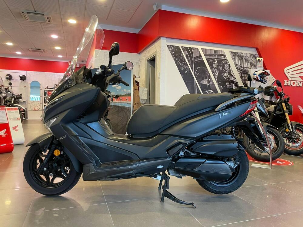 Kymco X-Town 300i ABS (2016 - 20)