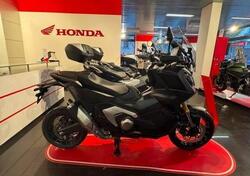 Honda X-ADV 750 DCT (2021 - 24) nuova